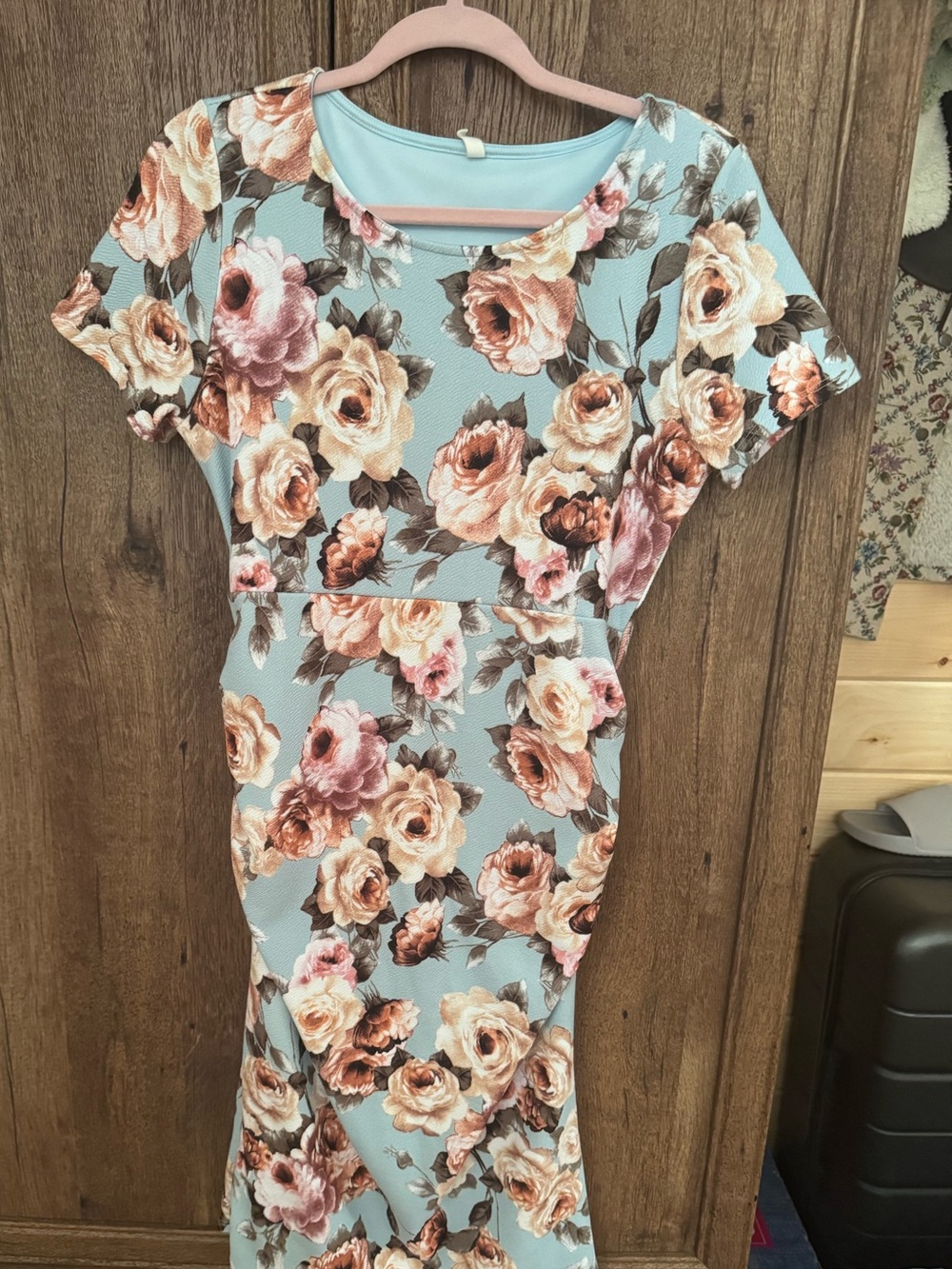 Pinkblush Maternity Light Blue Floral Sheath Dress M
